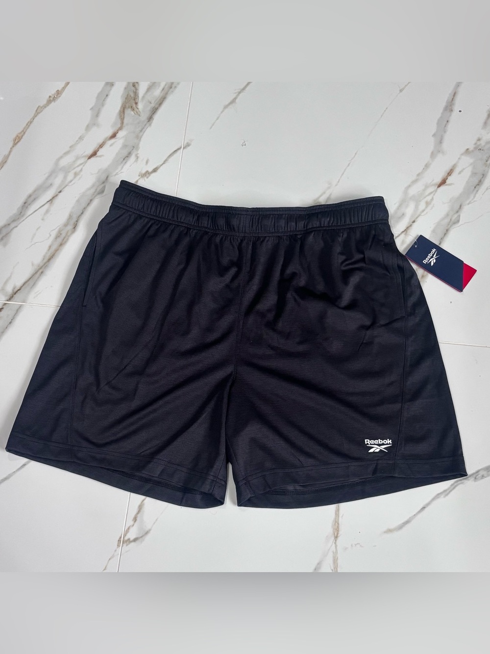 Reebok Men’s Slim Fit Black Heather Athletic Shorts 7” Size XL